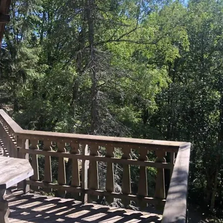 Le Trappeur En Bois La Bresse