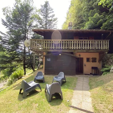 Le Trappeur En Bois * La Bresse