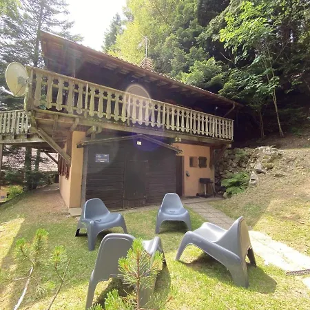 Alpstuga Le Trappeur En Bois *