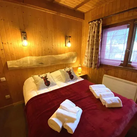 Le Trappeur En Bois Chalet