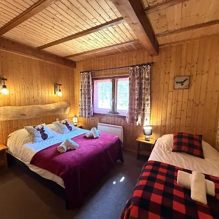 Le Trappeur En Bois La Bresse